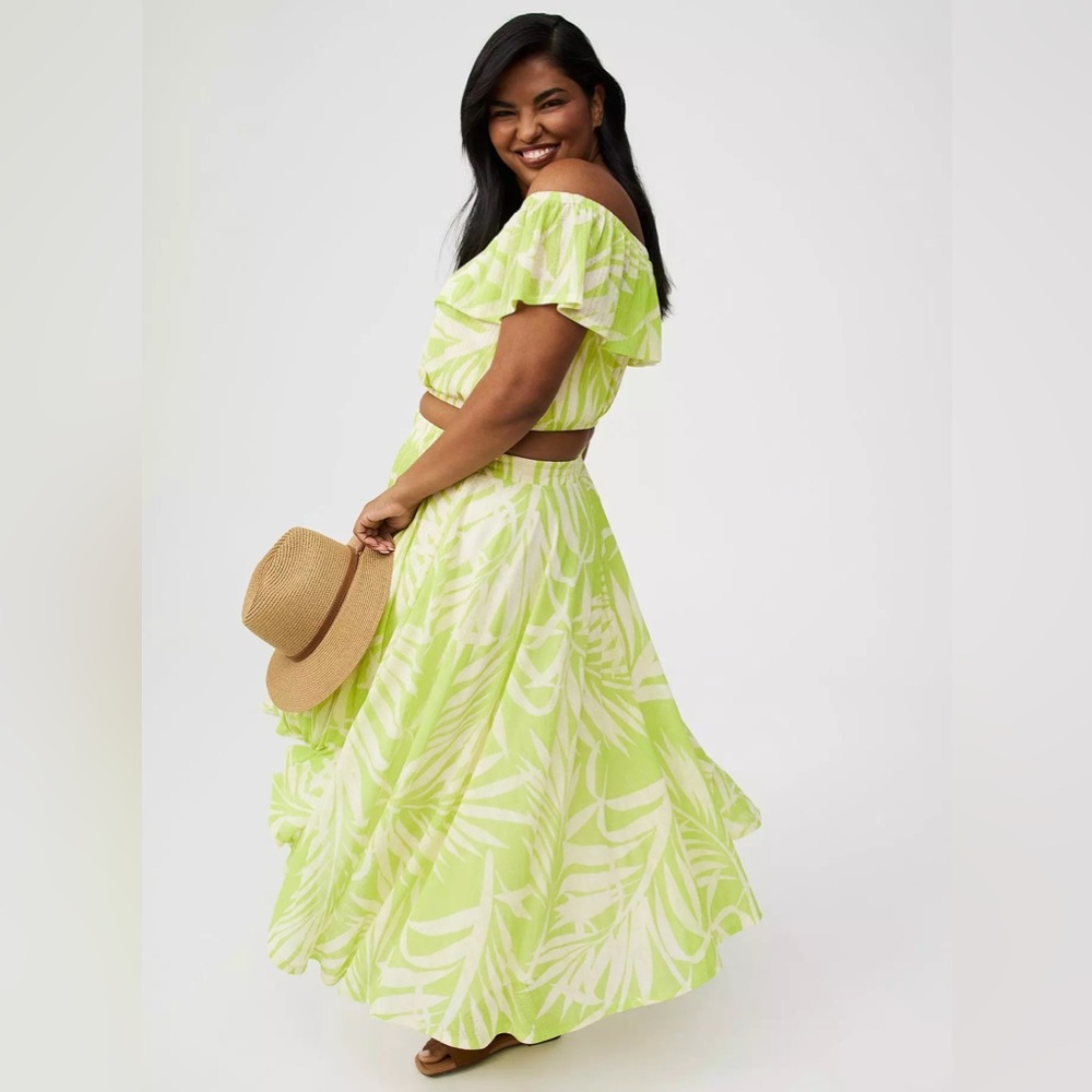 Torrid 2 Lime Green Tropical Leaf-Print Hi Lo Skirt Cropped Top Set Plus Size 2X